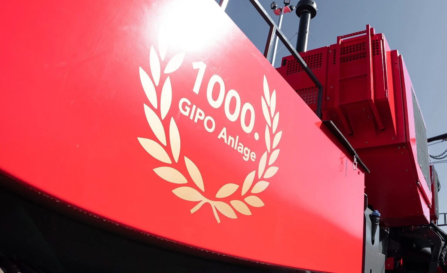 Die 1000-Anlage – ein bedeutender Meilenstein in der Produktion mobiler Brech- und Siebanlagen